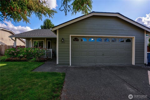 Photo of 306 Williams Blvd NW BLVD, Orting, WA 98360 (MLS # 2583146)