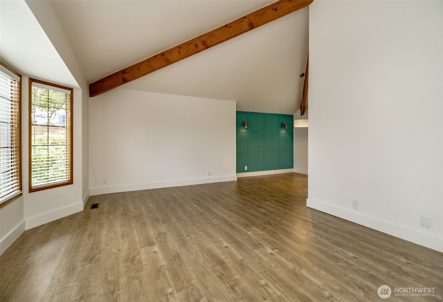 4917 S 315th Place