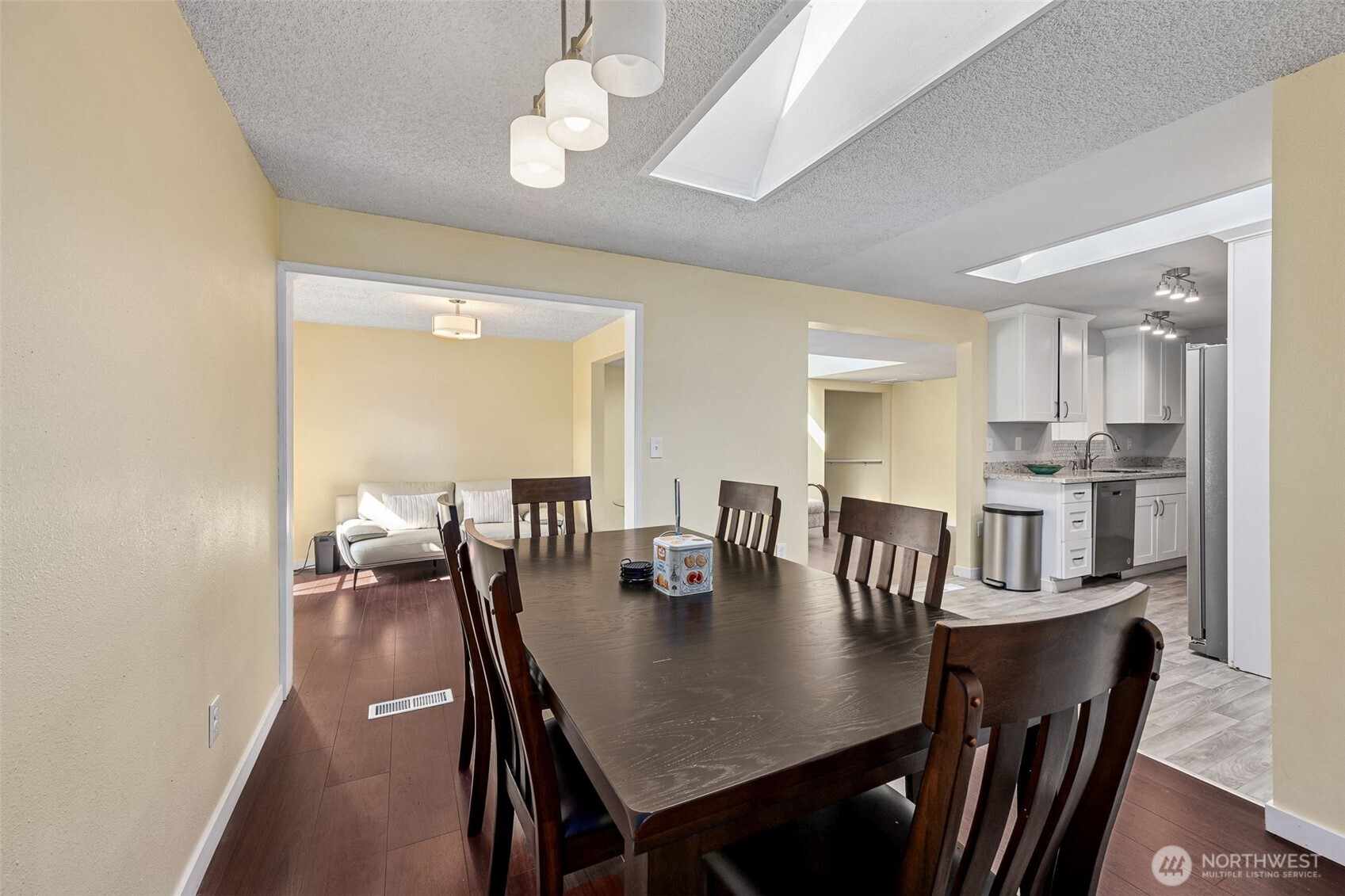 9907 114th Street SW