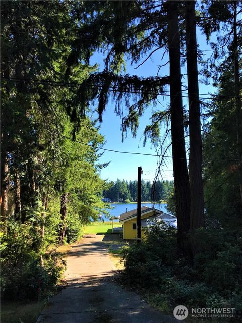 10603 Lakeshore Drive Anderson Island WA 98303