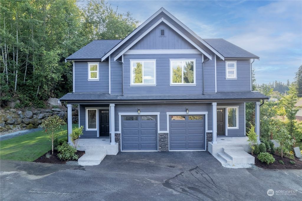 A&B114 Orchard Avenue, Eatonville Residential for Sale in