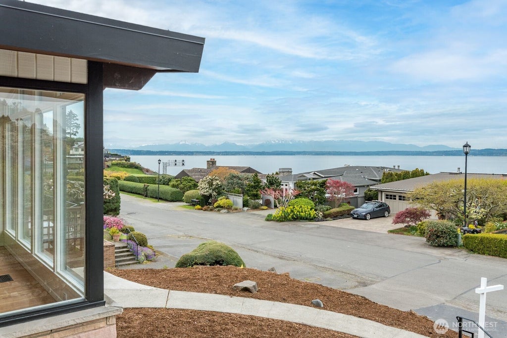 Photo of 2425 NW Blue Ridge Drive, Seattle, WA 98177 (MLS # 2587301)