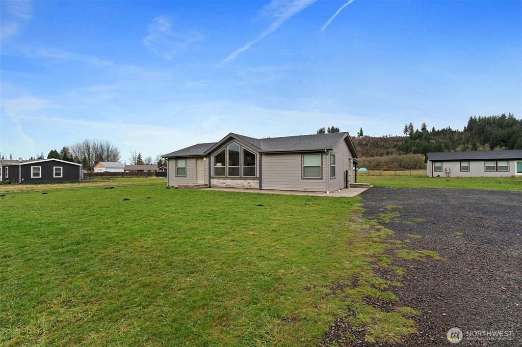 Photo of 216 Mossyrock Rd West Rd, Mossyrock, WA 98564 (MLS # 2461394)