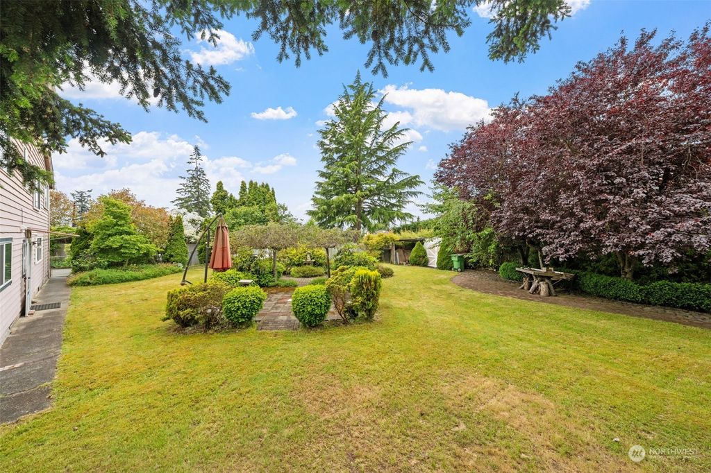 Photo of 508 Clover Lane, Mukilteo, WA 98275 (MLS # 2249947)