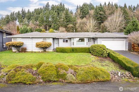 Photo of 2120 Willow Place, Longview, WA 98632 (MLS # 2467889)