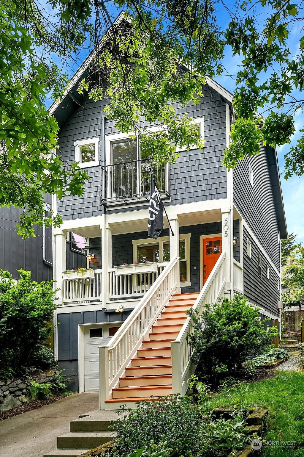 Photo of 505 26th Avenue S, Seattle, WA 98144 (MLS # 2237629)