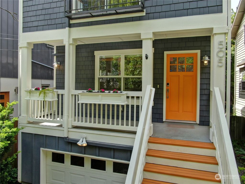 Photo of 505 26th Avenue S, Seattle, WA 98144 (MLS # 2237629)