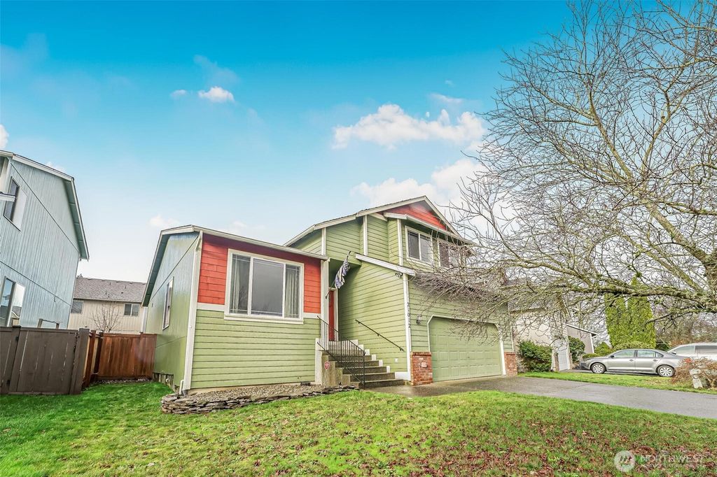 Photo of 21012 Springhaven Way Way, Bonney Lake, WA 98391 (MLS # 2463187)