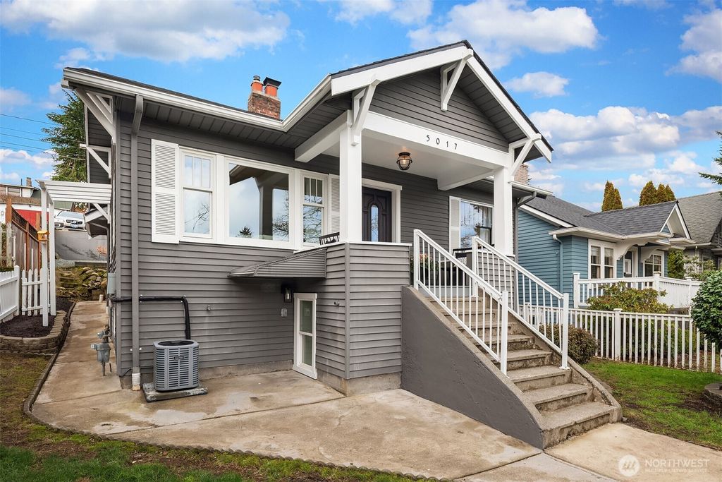 Photo of 5017 35th Avenue SW, Seattle, WA 98126 (MLS # 2476677)