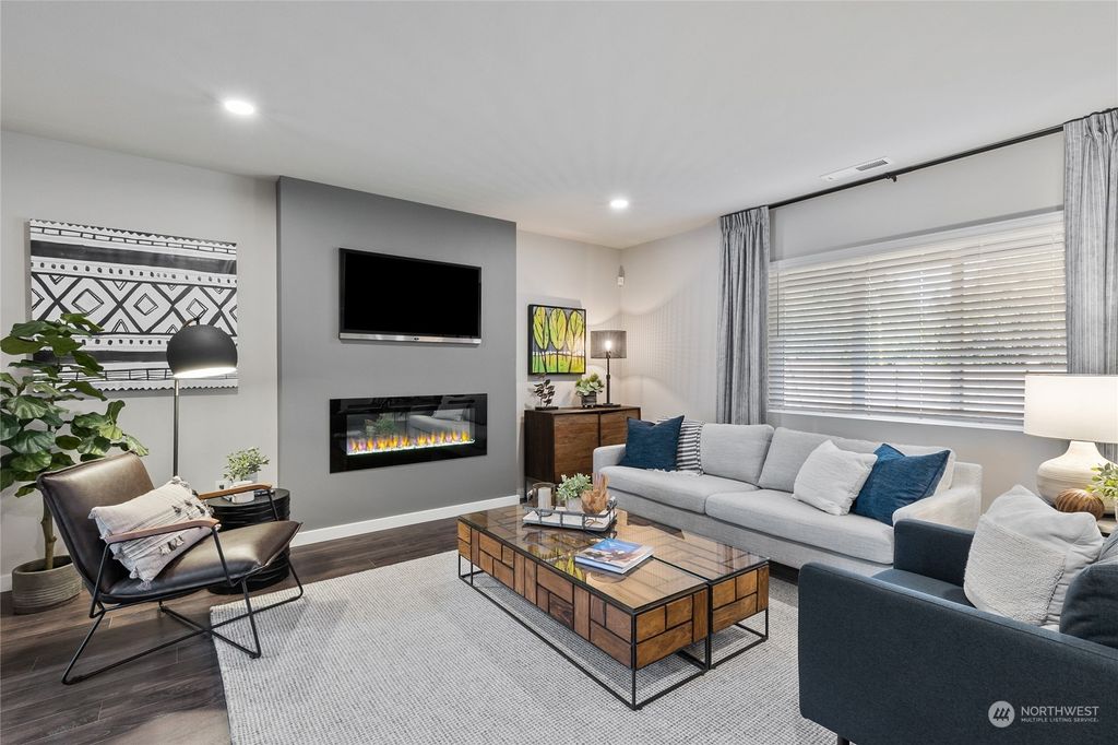 Photo of 3902 132nd Place SW, Lynnwood, WA 98087 (MLS # 2041079)