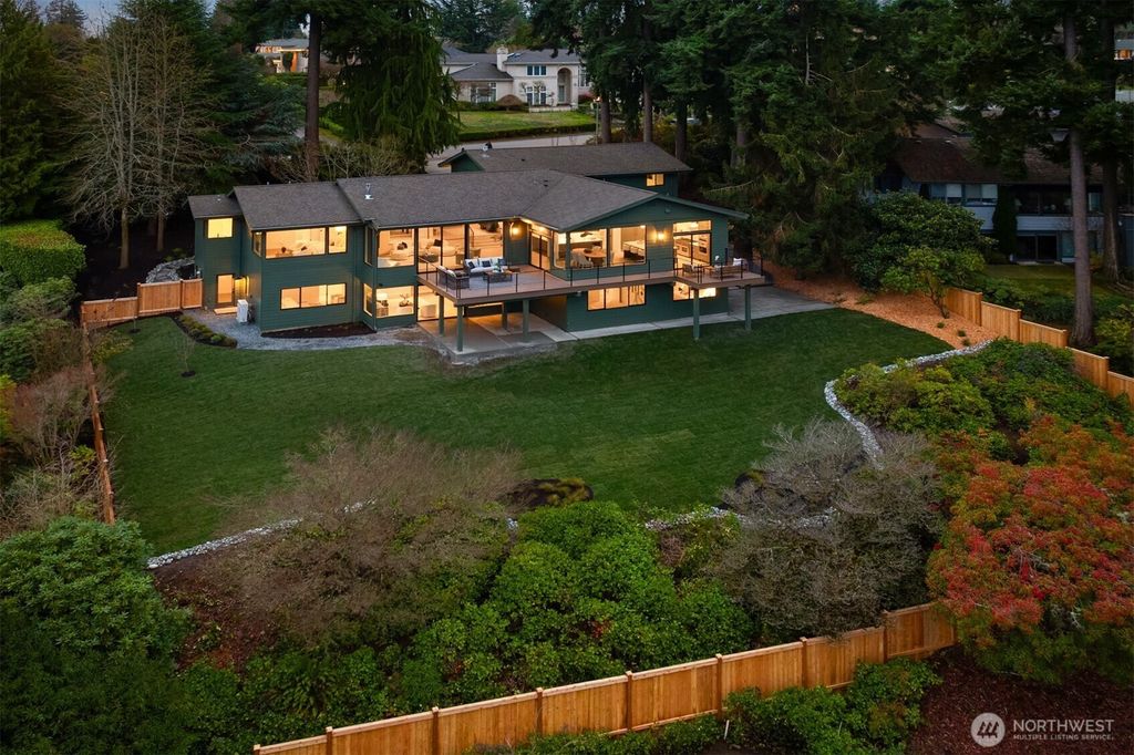 Photo of 2627 96th Avenue NE, Clyde Hill, WA 98004 (MLS # 2458087)