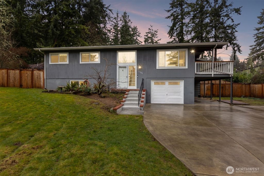 Photo of 1707 Firgrove Place NW, Gig Harbor, WA 98335 (MLS # 2476106)
