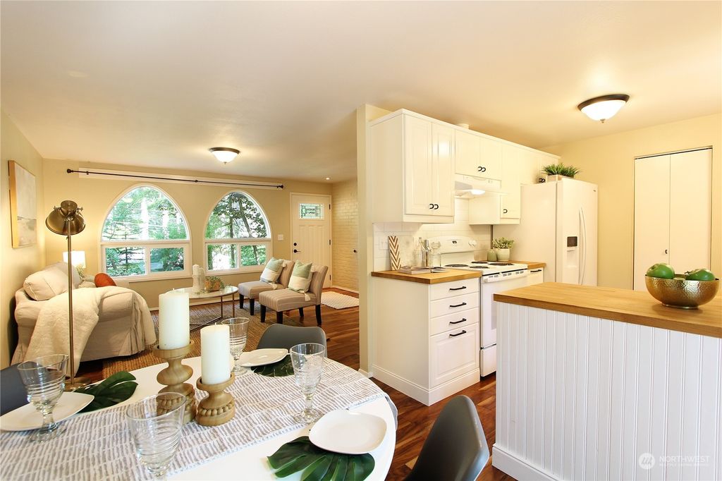 Photo of 17211 430th Avenue SE, North Bend, WA 98045 (MLS # 2138207)