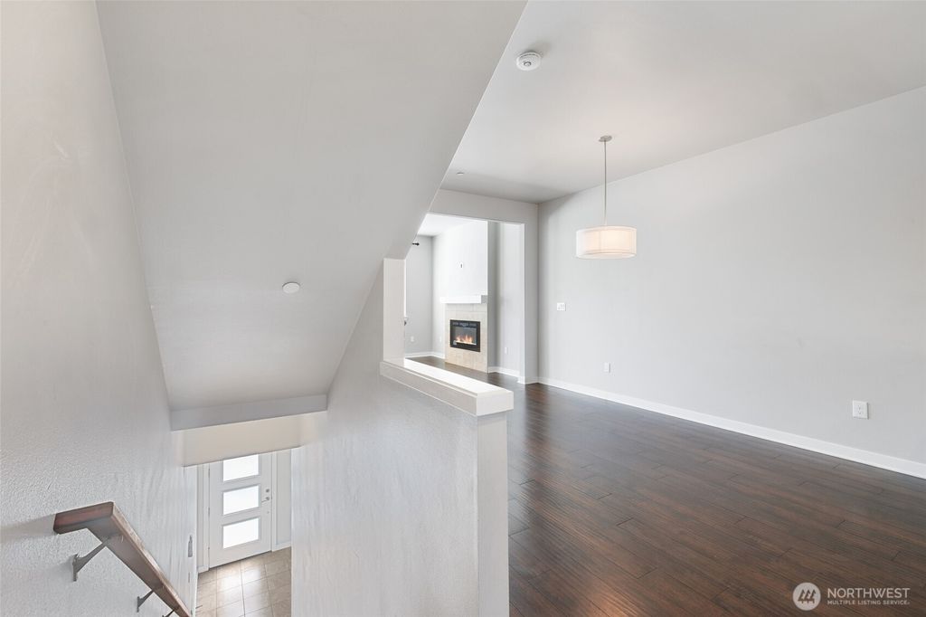 Photo of 3230 148th Street SW #B4, Lynnwood, WA 98087 (MLS # 2499221)