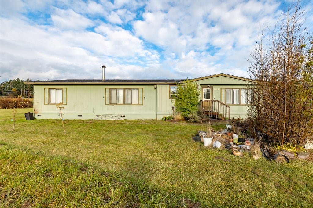 Photo of 1053 Riepma Avenue, Oak Harbor, WA 98277 (MLS # 2599538)