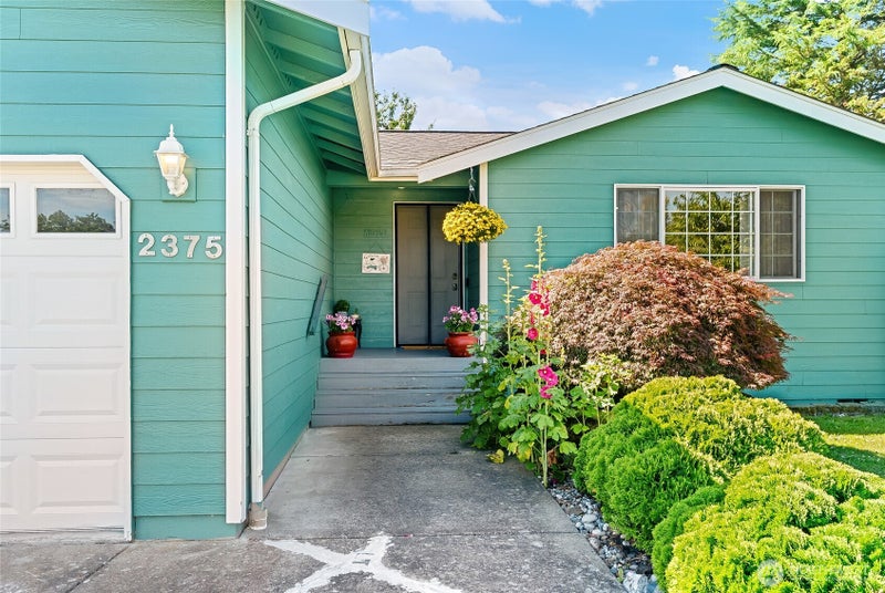 2375 Nicholas Drive
