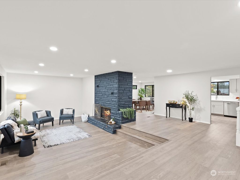 Photo of 10502 23rd Drive SE, Everett, WA 98208 (MLS # 2306557)