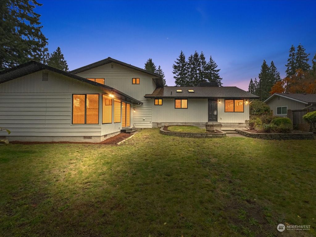 Photo of 10502 23rd Drive SE, Everett, WA 98208 (MLS # 2306557)