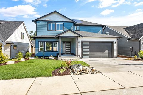 Photo of 2832 Hazelwood Drive Dr, Blaine, WA 98230 (MLS # 2411081)