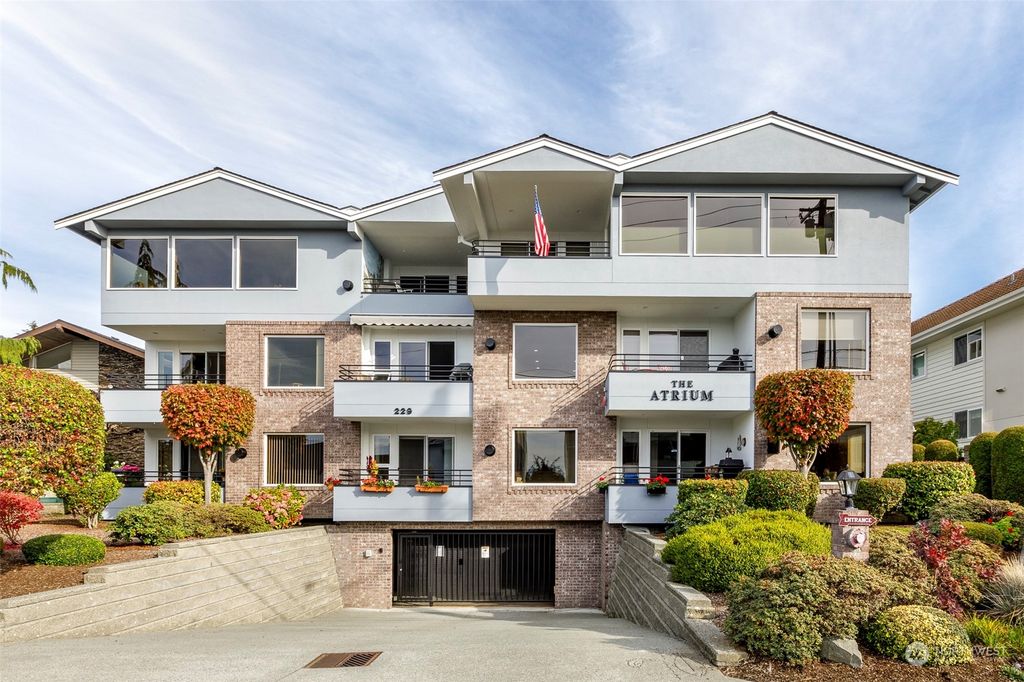 Photo of 229 3rd Avenue S #A, Edmonds, WA 98020 (MLS # 2303909)