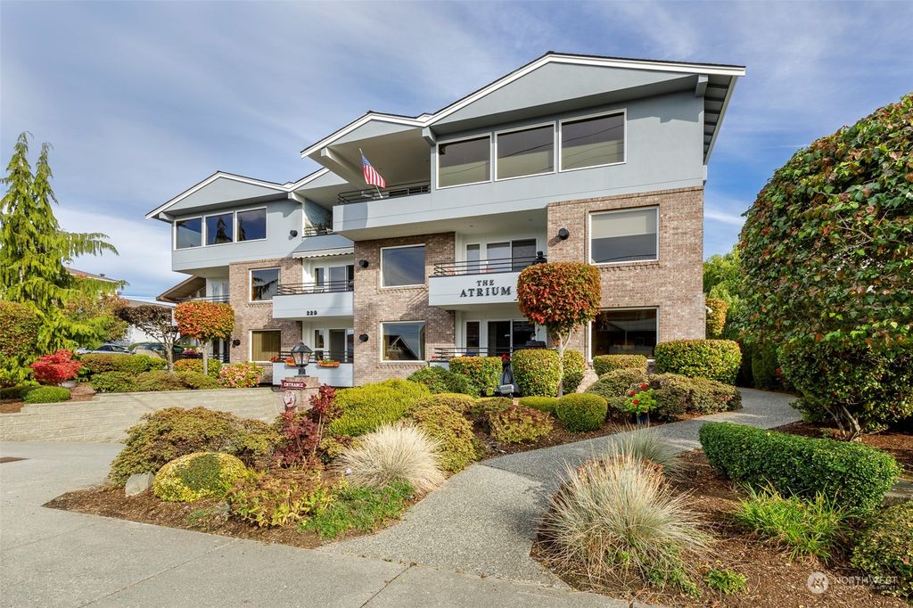 Photo of 229 3rd Avenue S #A, Edmonds, WA 98020 (MLS # 2303909)