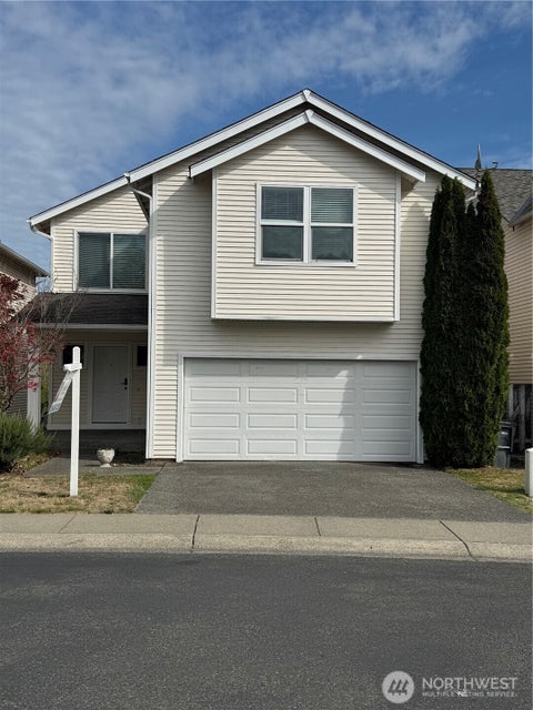 Photo of 14611 32nd Place W, Lynnwood, WA 98087 (MLS # 2588173)