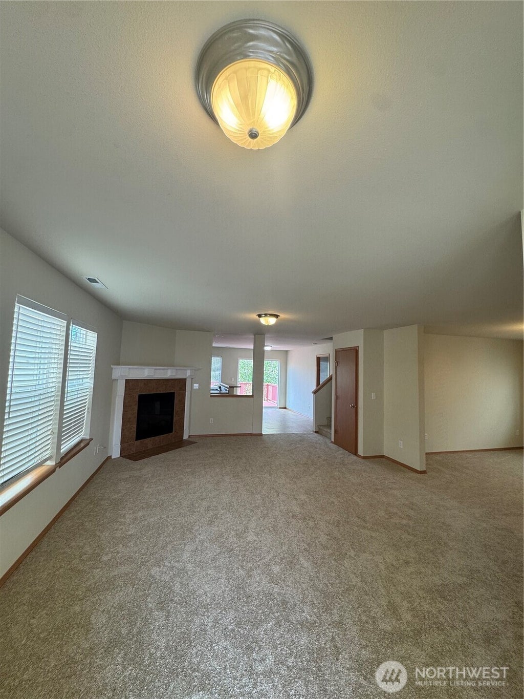 Photo of 14611 32nd Place W, Lynnwood, WA 98087 (MLS # 2588173)
