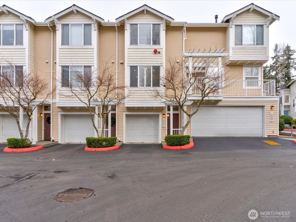 Photo of 16351 118th Lane NE #38-5, Bothell, WA 98011 (MLS # 2344382)