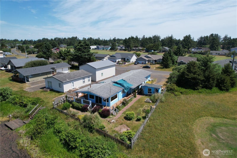 535 Canal Drive NE