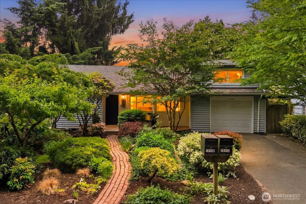Photo of 19120 3rd Avenue NE, Shoreline, WA 98155 (MLS # 2529115)