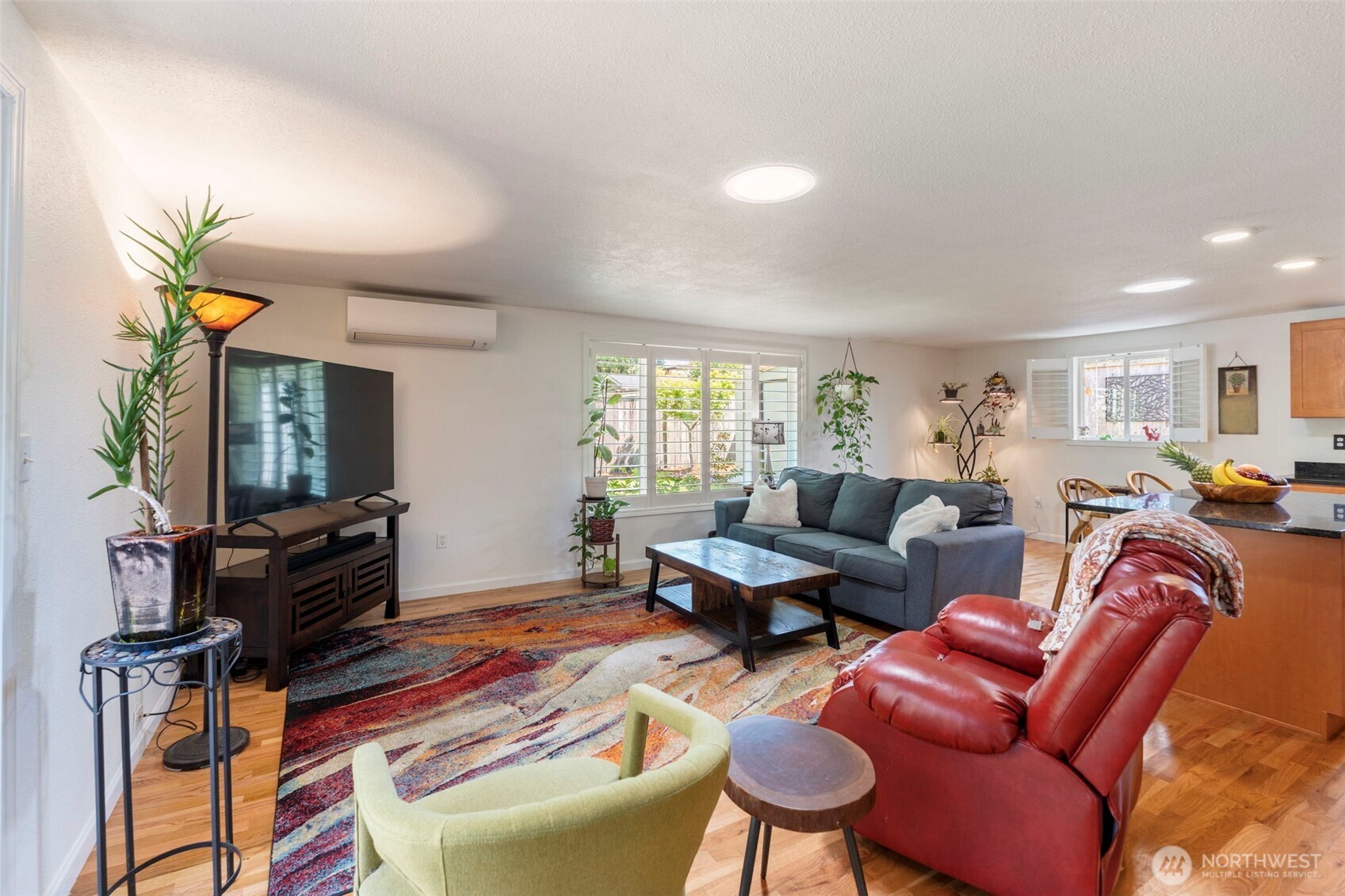 311 Hixon Drive SE