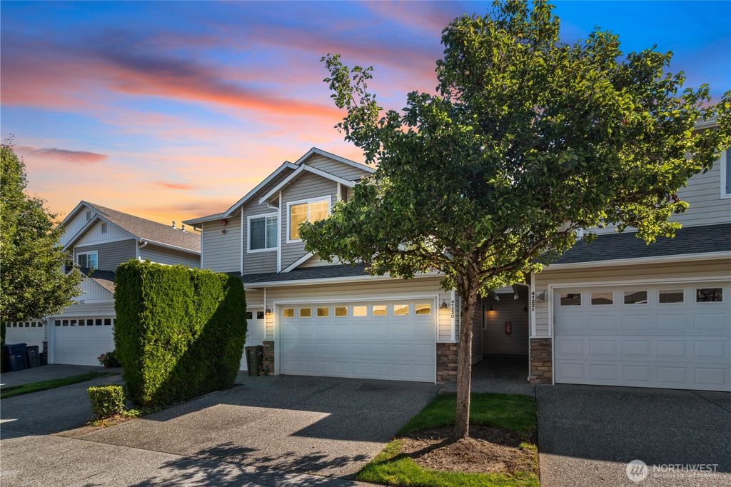 Photo of 4122 214th Street SW #D, Mountlake Terrace, WA 98043 (MLS # 2488116)