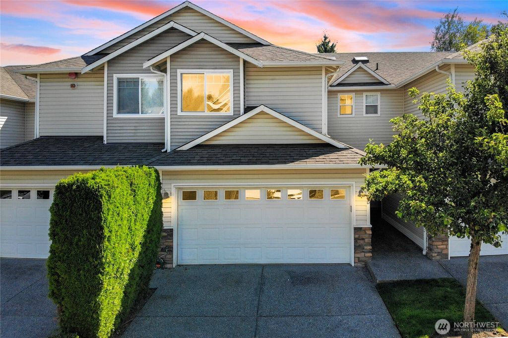 Photo of 4122 214th Street SW #D, Mountlake Terrace, WA 98043 (MLS # 2488116)