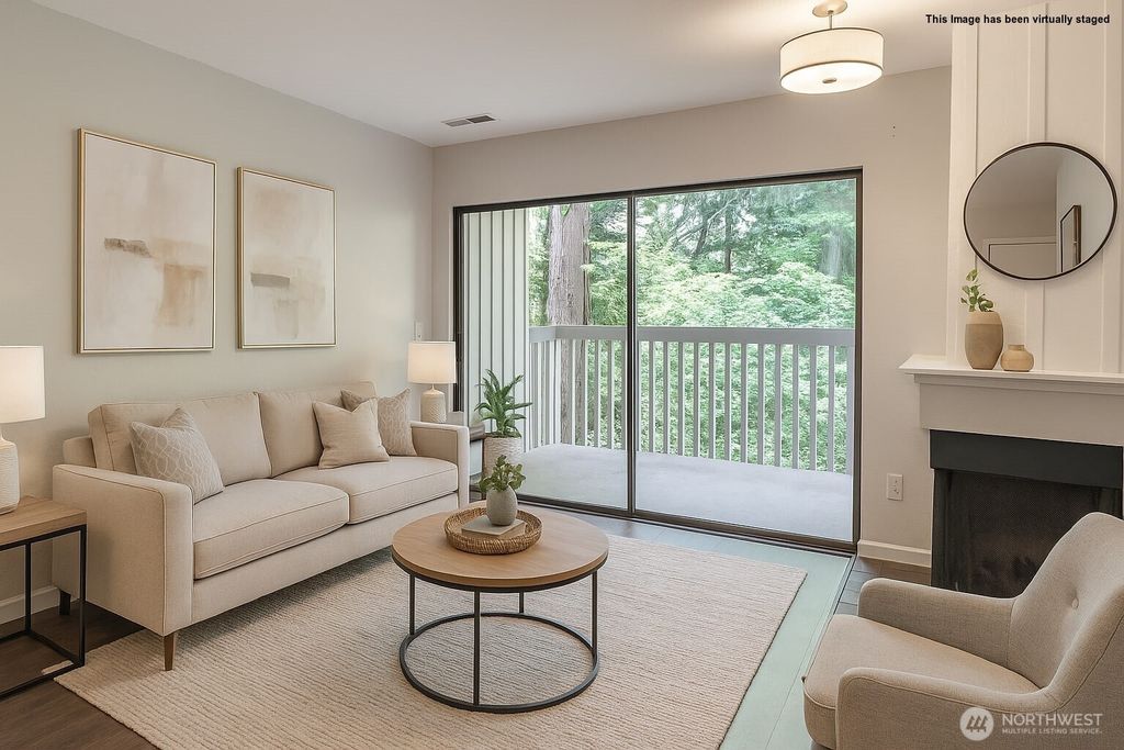 Photo of 10819 NE 37th Place #107, Bellevue, WA 98004 (MLS # 2517821)