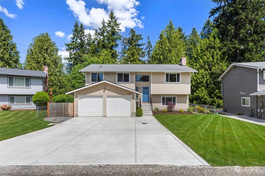 Photo of 14031 59th Avenue SE, Everett, WA 98208 (MLS # 2247683)