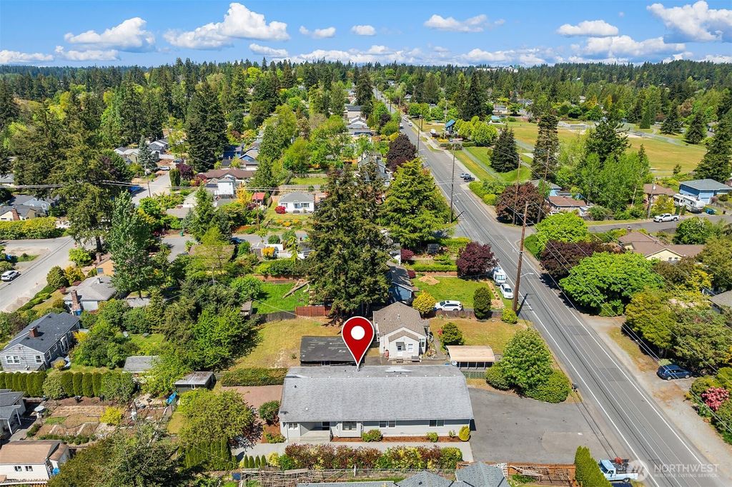 Photo of 15103 8th Avenue NE, Shoreline, WA 98155 (MLS # 2373217)