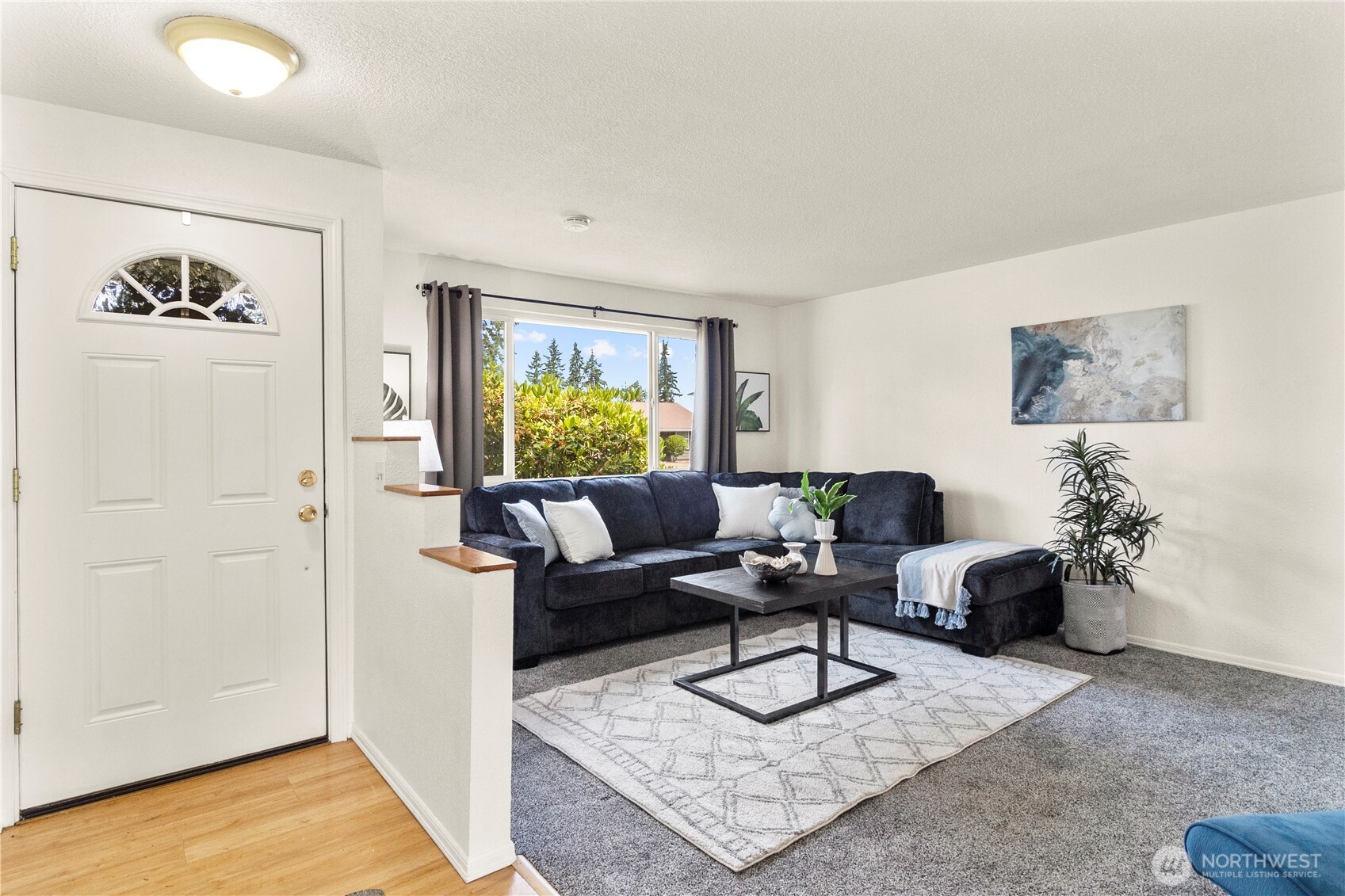 8523 Quinault Drive NE