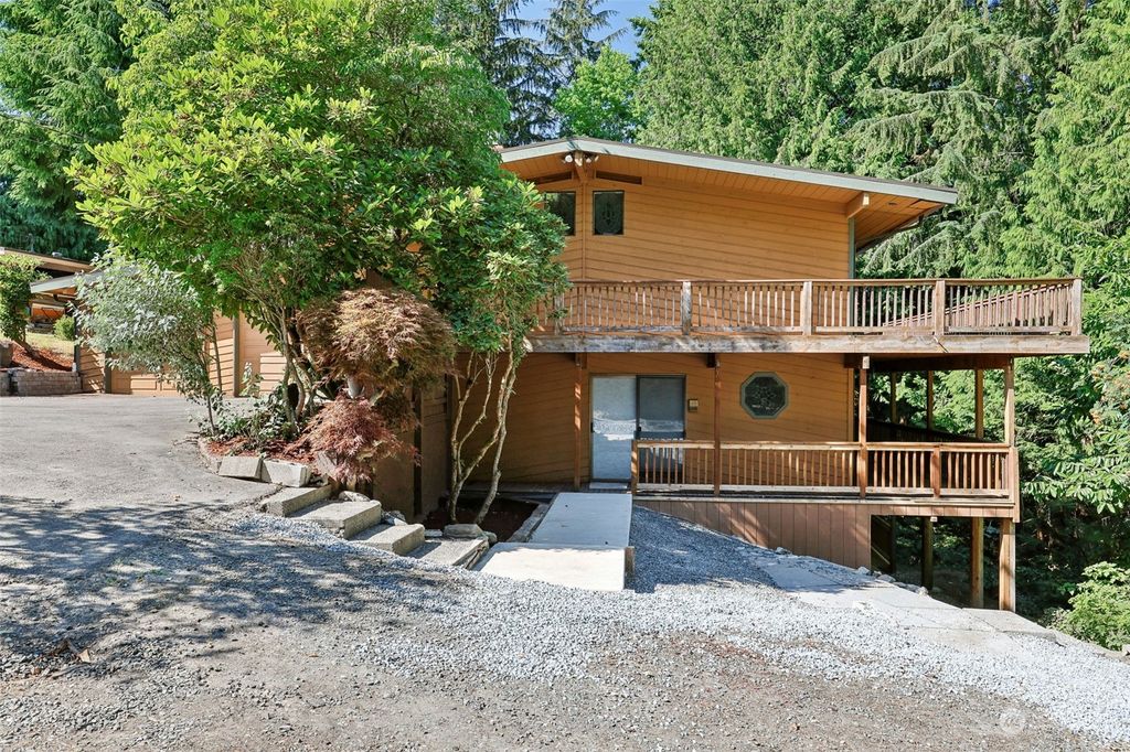 Photo of 5817 Cady Road, Everett, WA 98203 (MLS # 2266847)