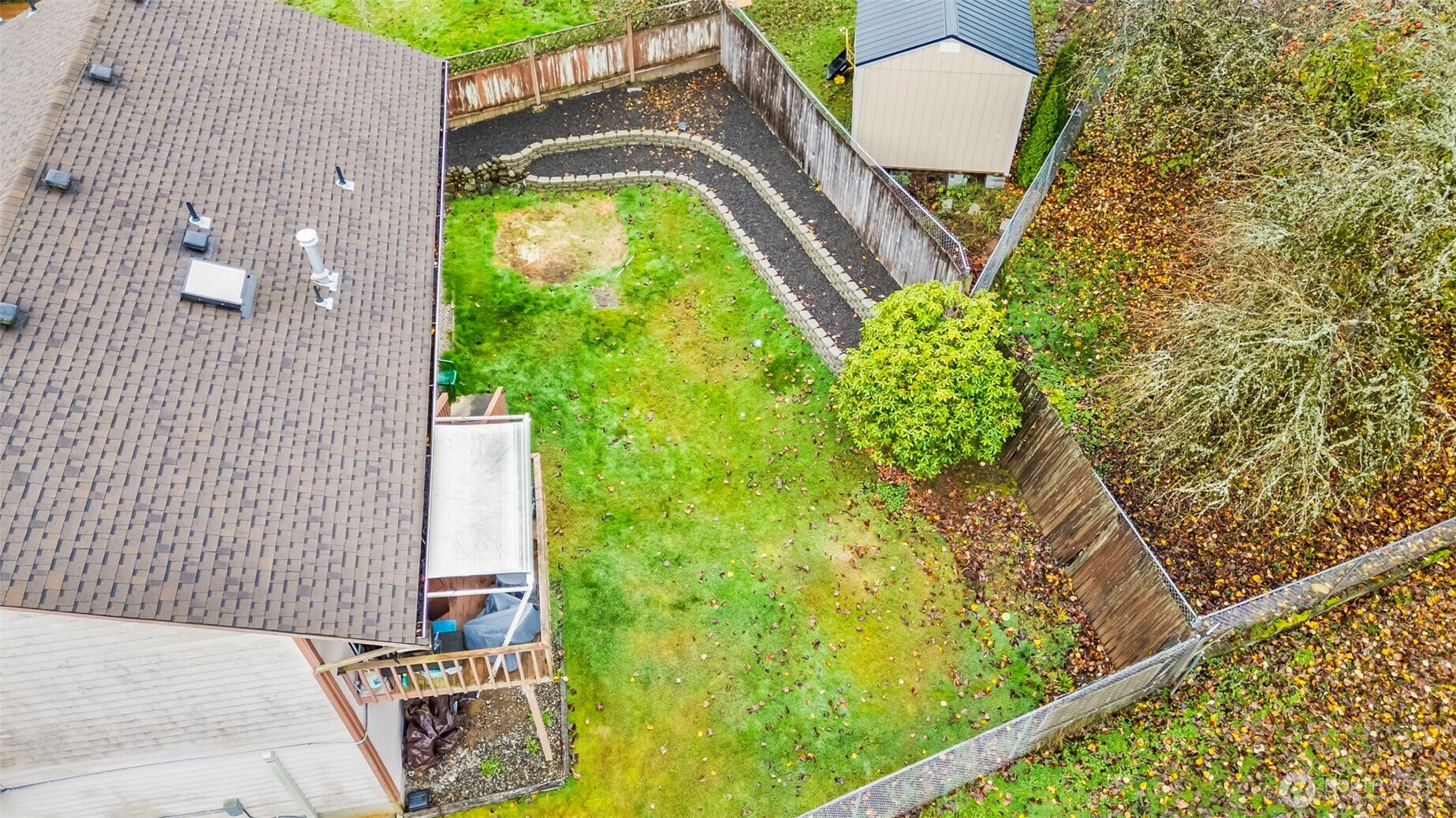 1072 NE Lombard Court