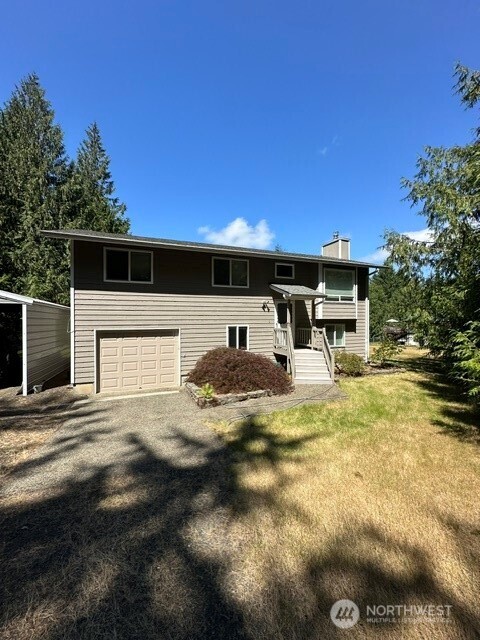 105 Peter Hagen Road NW