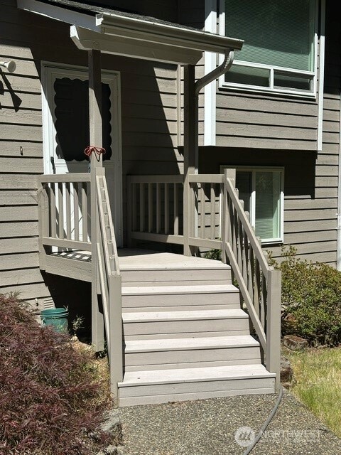 105 Peter Hagen Road NW