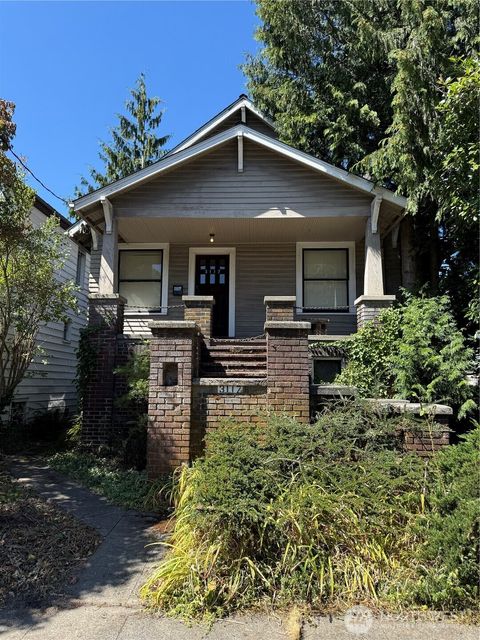 Photo of 3117 15th Avenue S, Seattle, WA 98144 (MLS # 2420342)