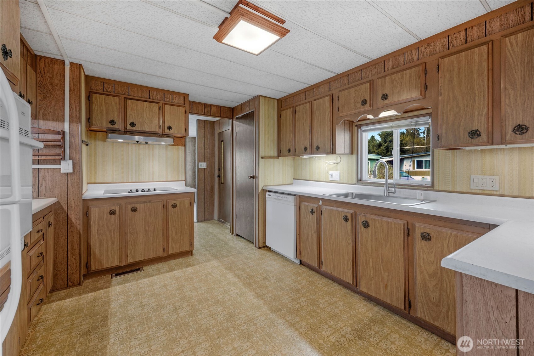7301 NE 175th Street Dr 215