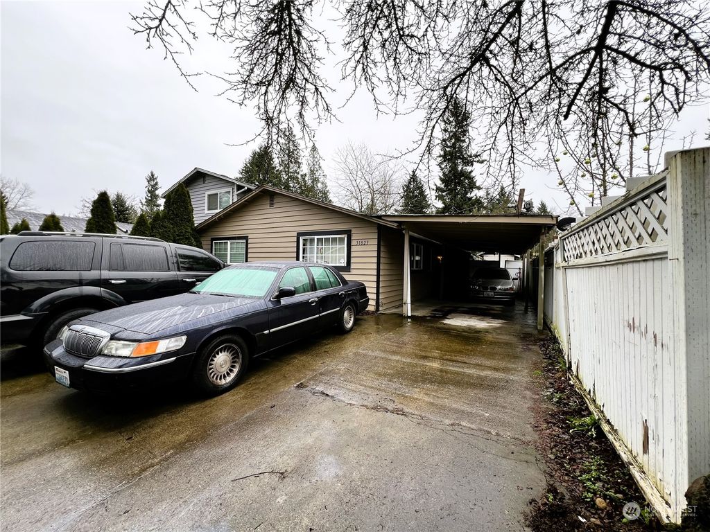 Photo of 31823 120th Avenue SE, Auburn, WA 98092 (MLS # 2192973)