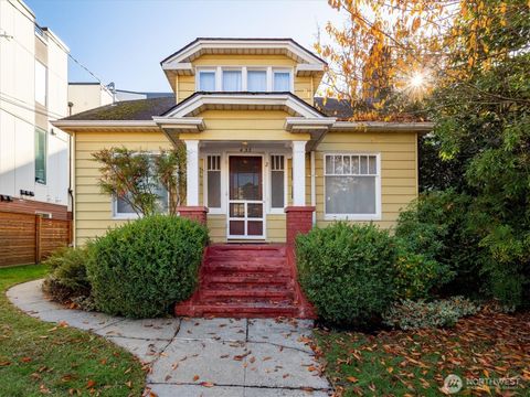 433 NE 73rd Street Seattle WA 98115