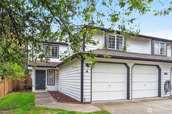 1930 W CYPRESS WAY # A, LYNNWOOD, WA 98036 - Image c85a53d65b6dde75ccd12b24bc0e2483/591011745