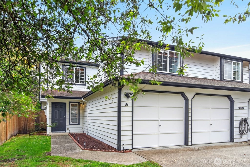 Photo of 1930 W Cypress Way #A, Lynnwood, WA 98036 (MLS # 2592214)