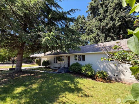 Photo of 1235 Warner Street NE, Olympia, WA 98516 (MLS # 2540042)