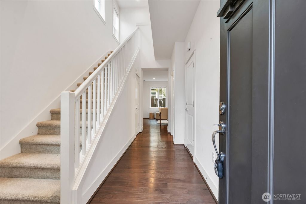 Photo of 18717 43rd Drive SE, Bothell, WA 98012 (MLS # 2472654)