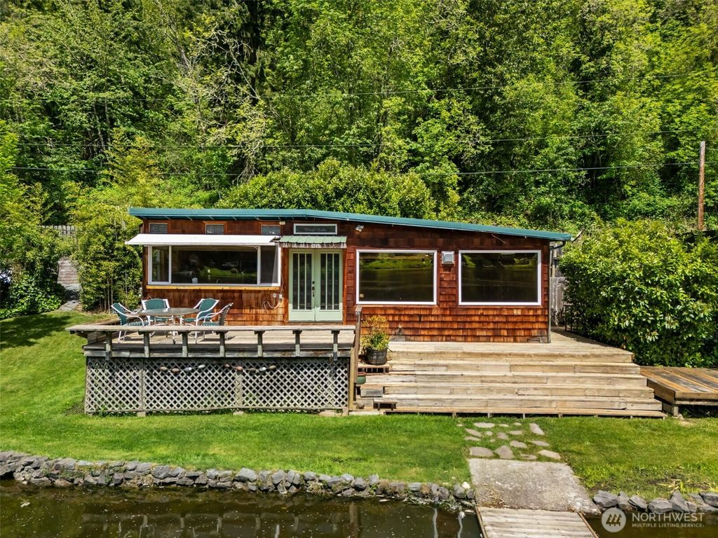 Photo of 38509 Orville Road E, Eatonville, WA 98328 (MLS # 2527236)